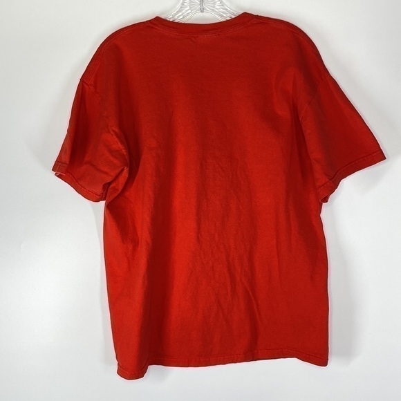 UW Badgers Teach Ducky How To Bucky Red Tshirt Size Large - Picture 2 of 5